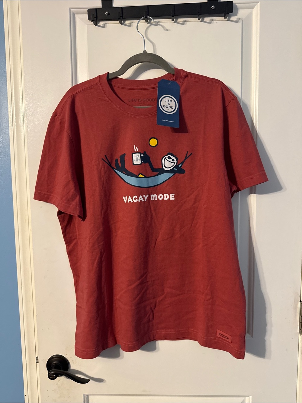 Life Is Good Men’s Vacay Mode Graphic Tee - Red with Blue Accent